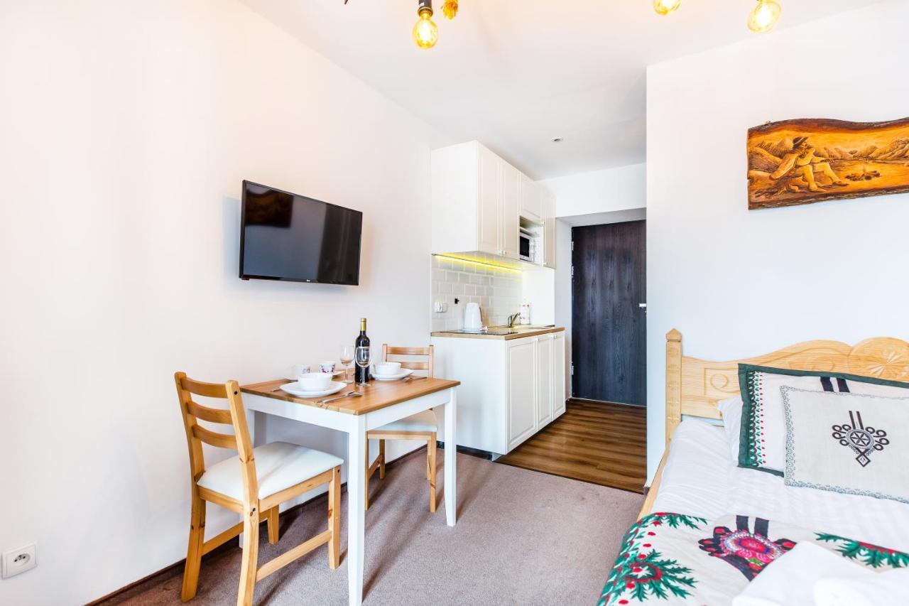 Palac Tatrzanski Apartamenty Bukowina Tatrzanska Ngoại thất bức ảnh